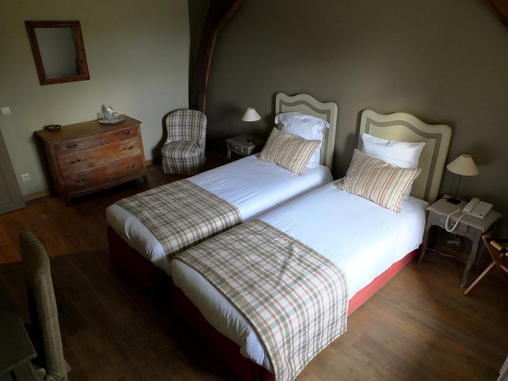 Hostellerie Au Coeur Du Spinois Rebecq-Rognon ภายนอก รูปภาพ